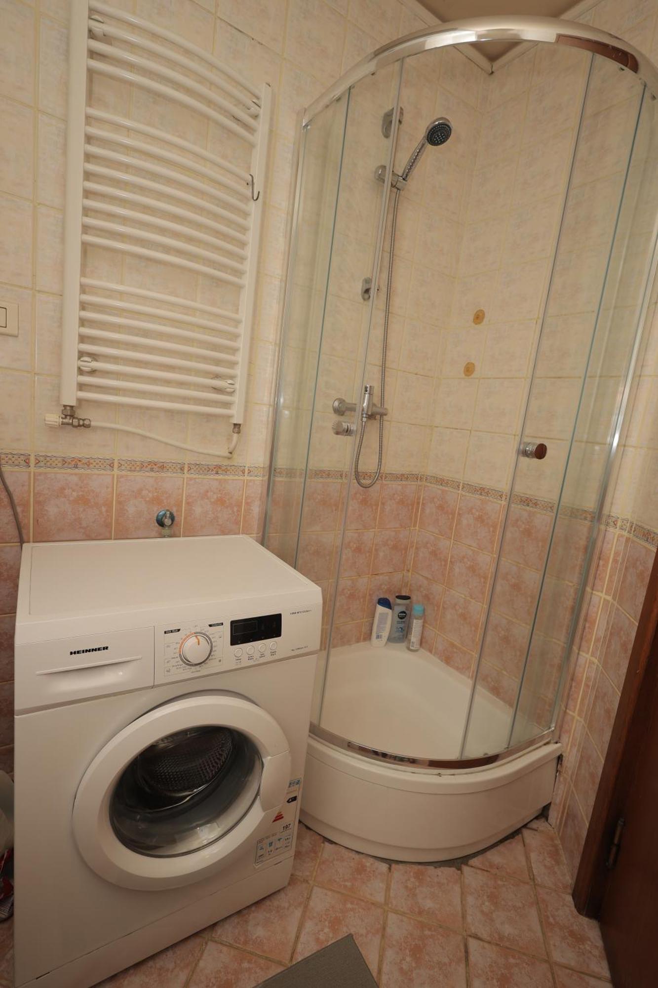 Shared Retro Vintage Luxury Apartment Bucharest Exterior photo