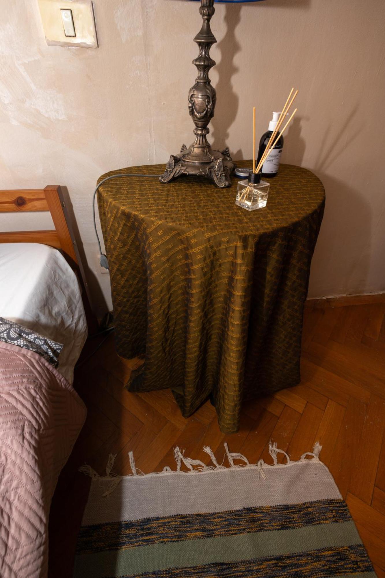Shared Retro Vintage Luxury Apartment Bucharest Exterior photo